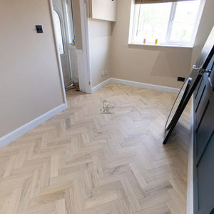 Cambridge Friston Oak 10/3 x 80mm Invisible Smooth Oiled Herringbone Engineered Wood Flooring (Copy)