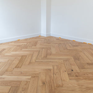LARGE Natural Brushed Oak Herringbone Engineered Wood Flooring