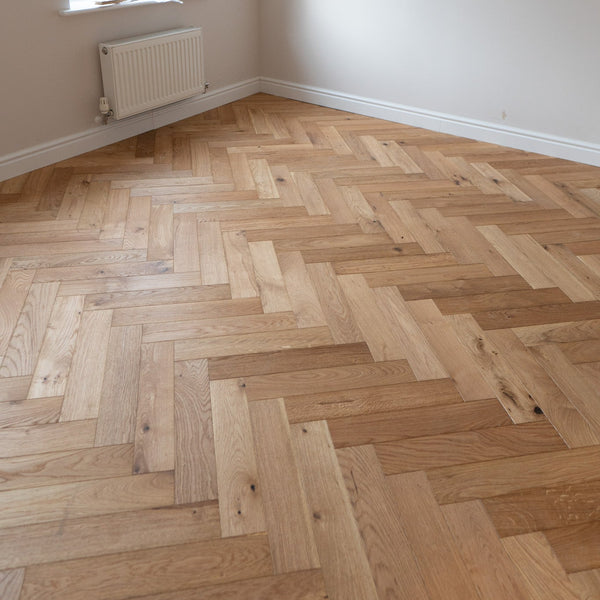 LARGE Natural Brushed Oak Herringbone Engineered Wood Flooring